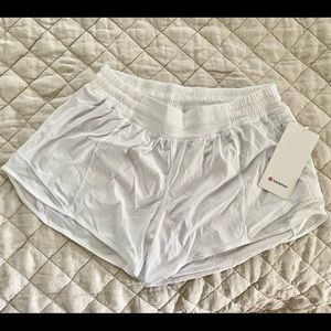 Lululemon Hotty Hot 4” LR White Shorts